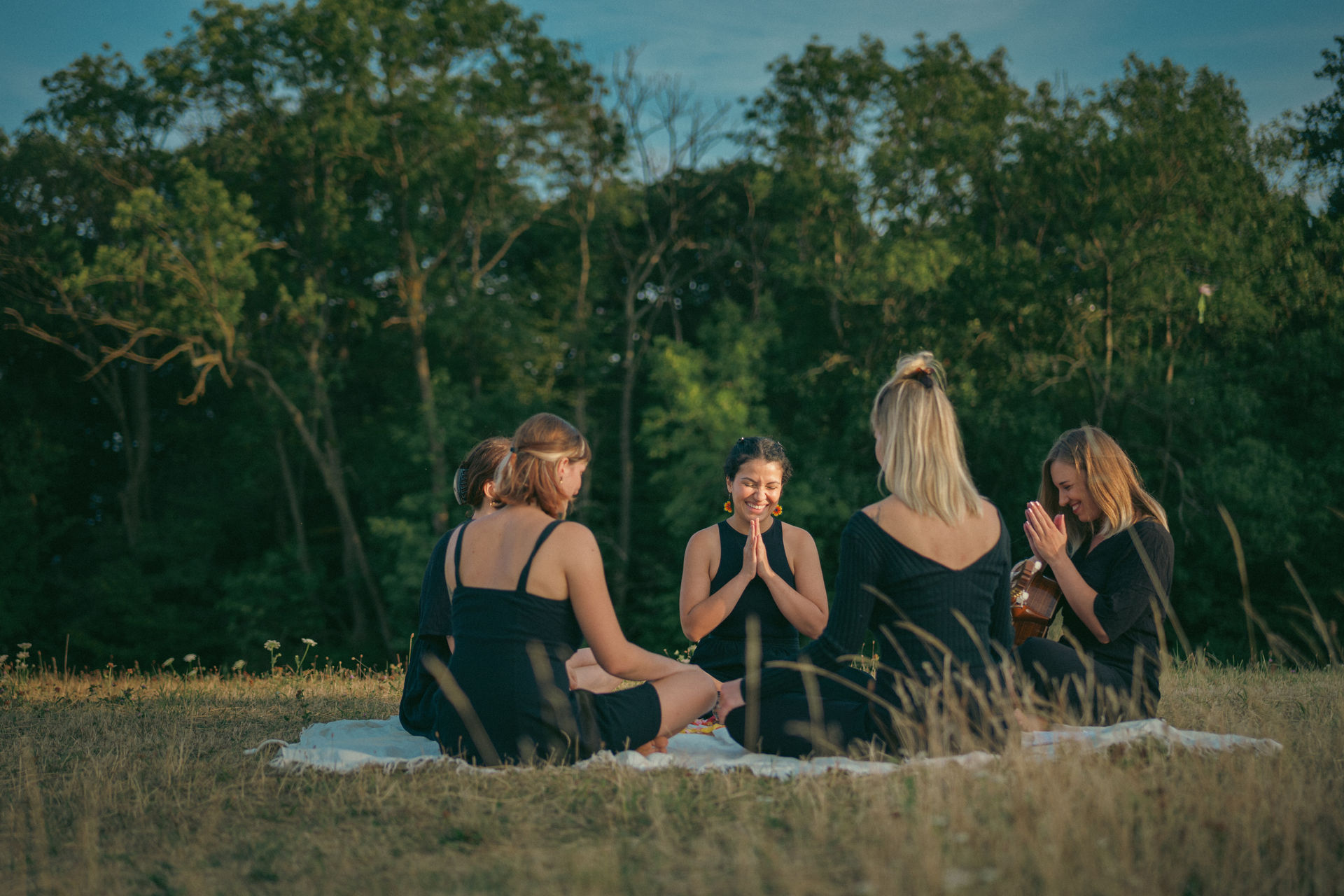 Woman Circle - Full Moon Oktober